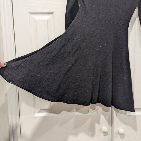 Decree knit dress, mock neck, 3/4 sleeves, circle skirt, black, size small - Picture 2 of 3